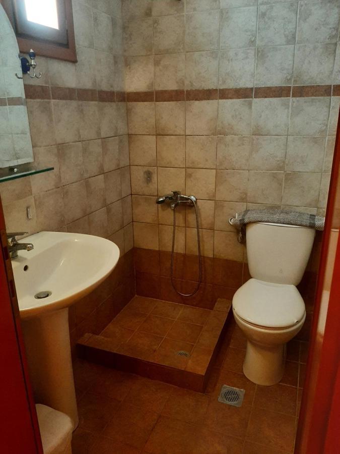 Hotel Kosmas Sarti Eksteriør billede