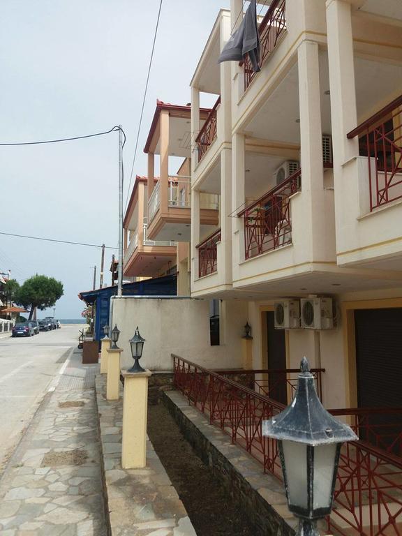 Hotel Kosmas Sarti Eksteriør billede