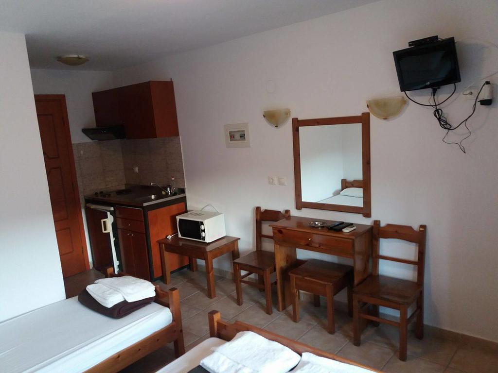 Hotel Kosmas Sarti Eksteriør billede