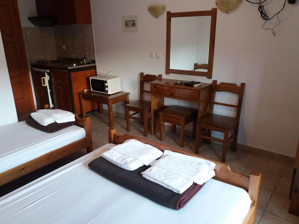 Hotel Kosmas Sarti Eksteriør billede