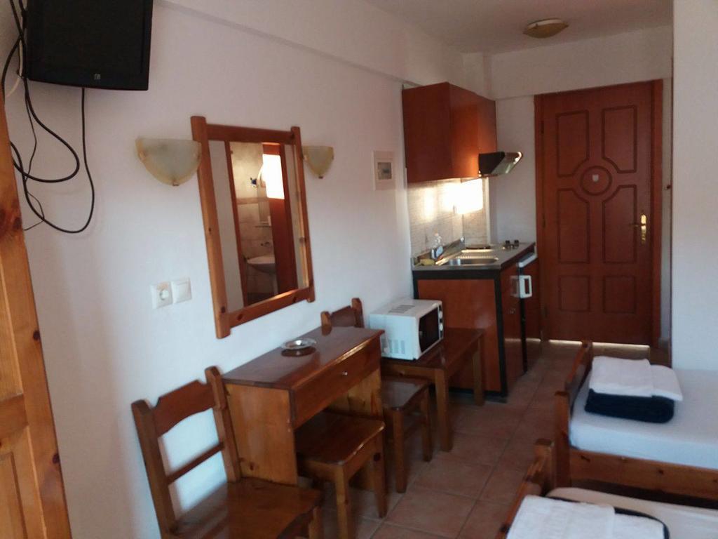 Hotel Kosmas Sarti Eksteriør billede